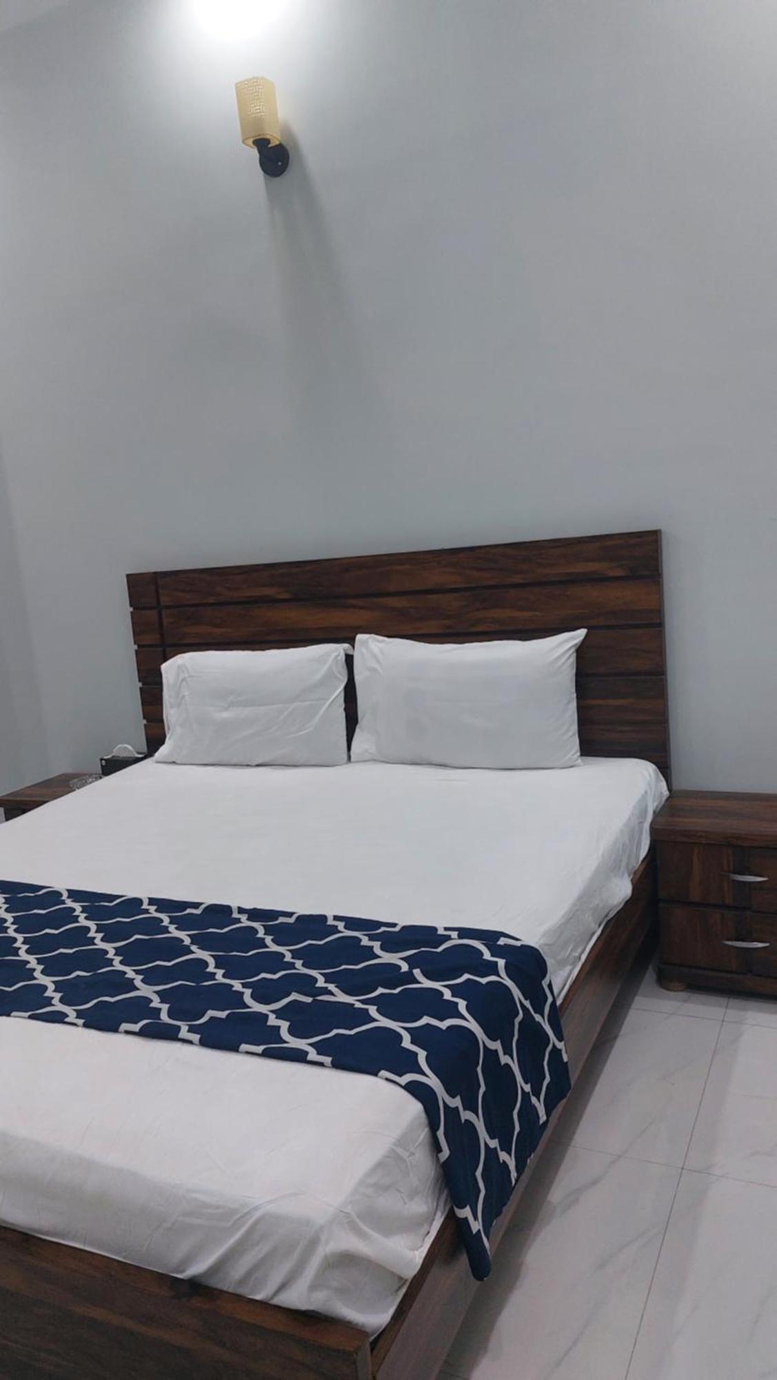 Gulshan Guest House 카라치 외부 사진